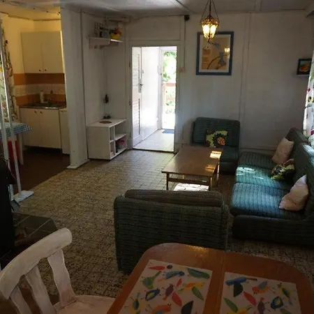 別荘 Letniskowy Ińsko